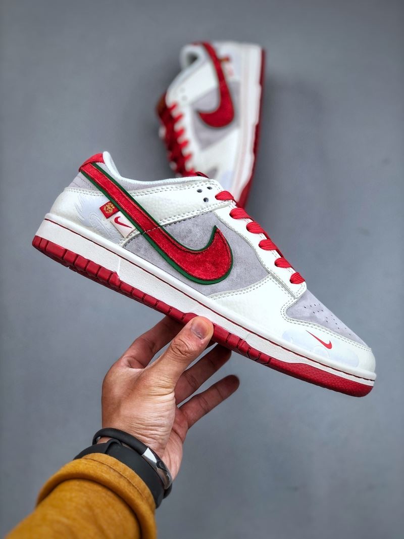 Nike Dunk Shoes